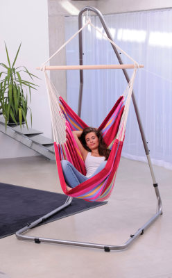 The Luna Swing Stand Swings N Things